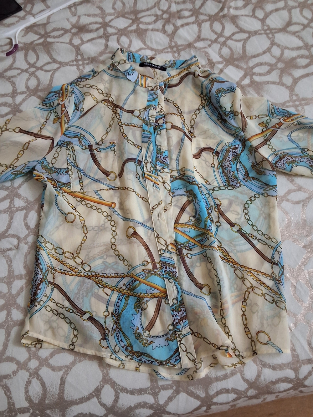 Womens Chain-Print Button Down Shirt - Cream/Blue